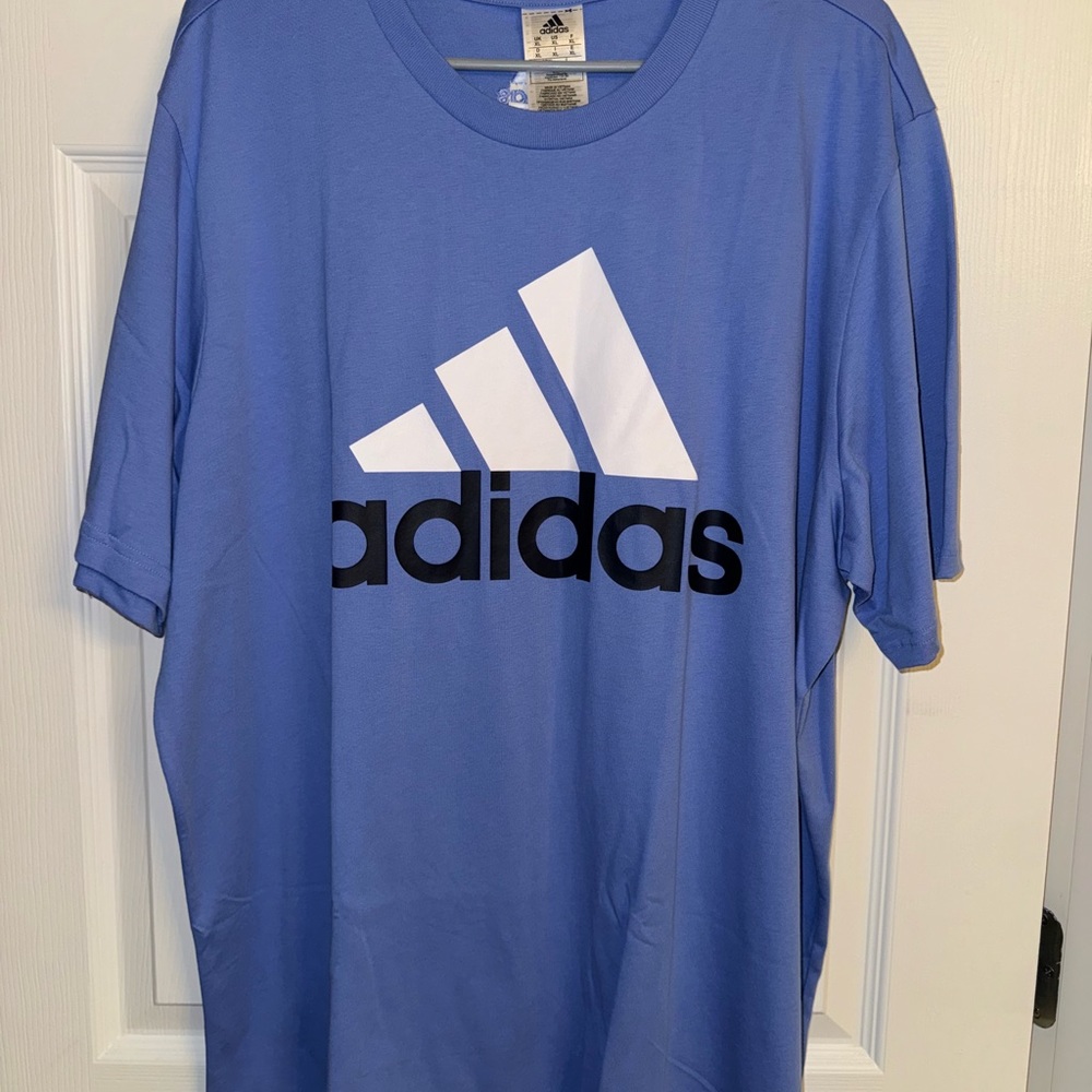 ADIDAS T-shirt